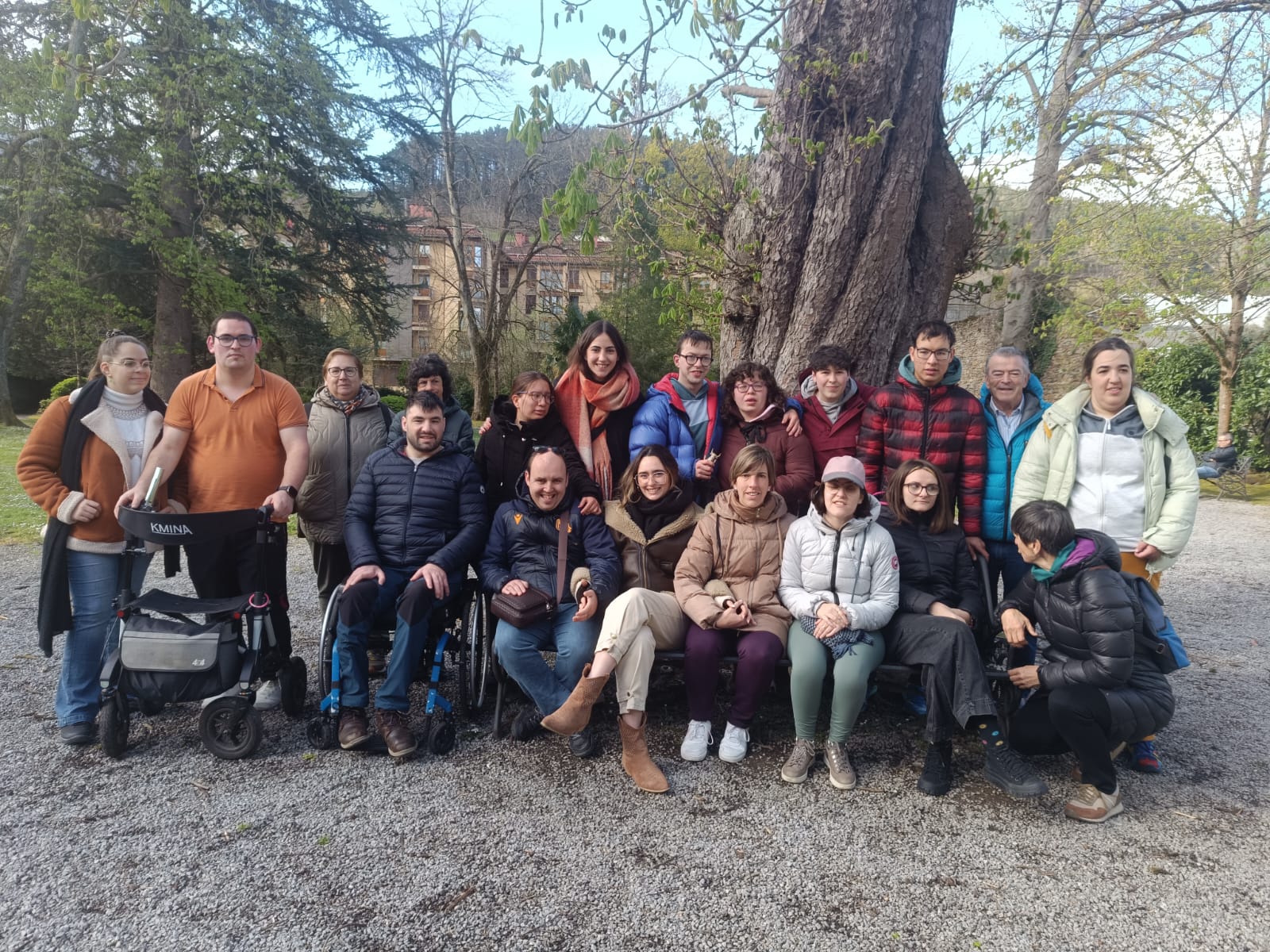Los txolartes de Azpeiti e Irun, en Arantzazu