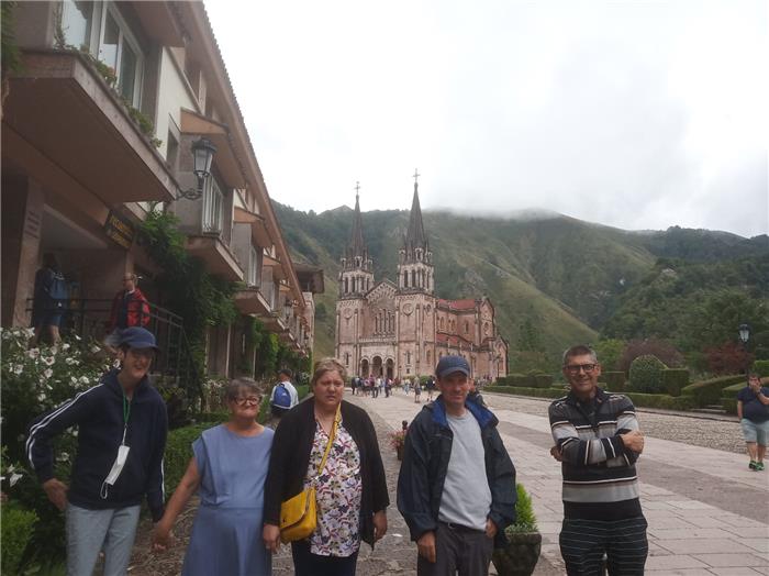 Oviedo2 1 7 49