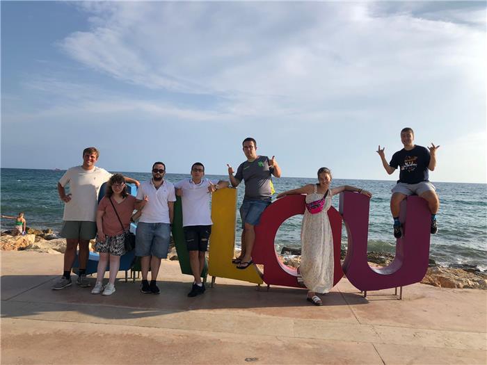 salou1  11-17 10