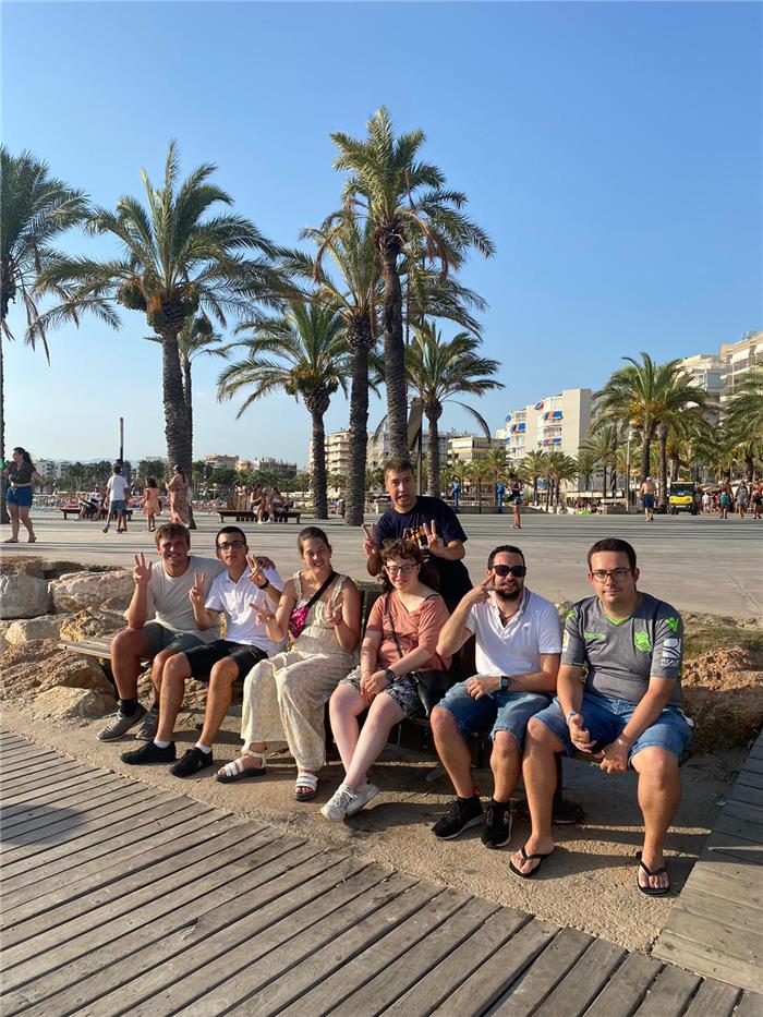 salou1  11-17 9