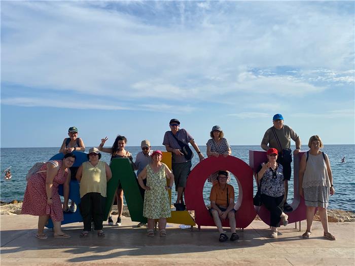 salou3 6-12 25