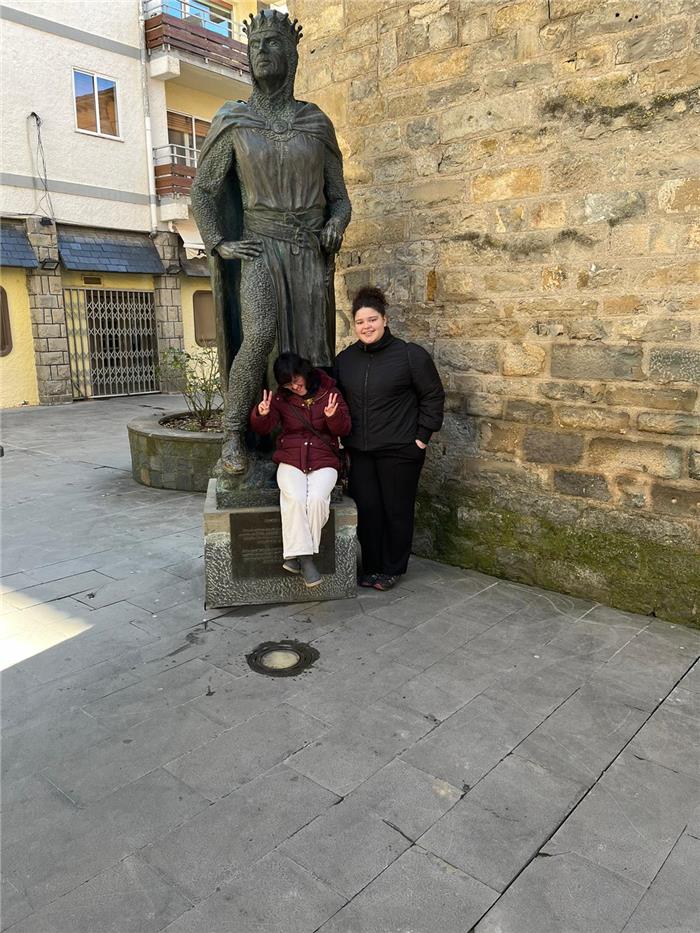 e0b8f971-9a20-4090-861e-4d02b0f4cddf