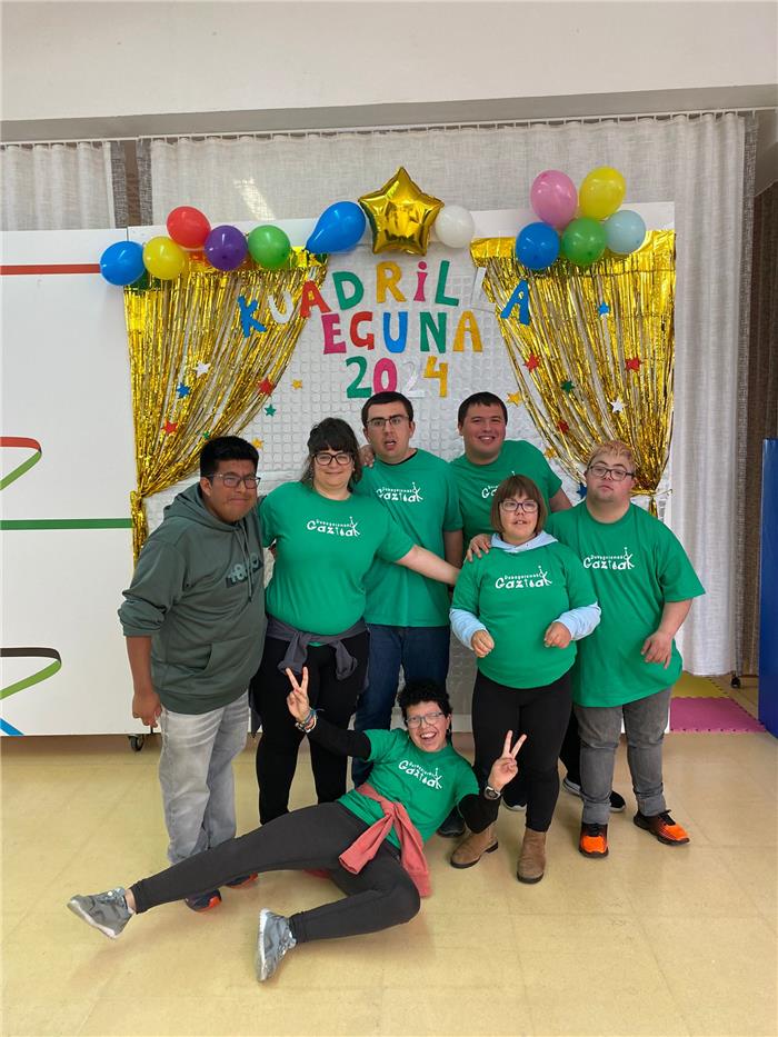 DEBAGOIENAKO GAZTEAK