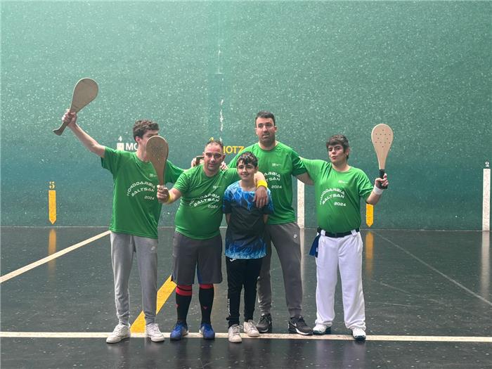 8765cfe5-f9e2-414f-9f7b-2dde93ab5b67